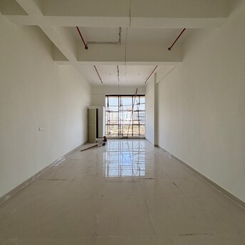 Commercial Office Space 500 Sq.Ft. For Rent in Gkw Colony Mumbai  8101947