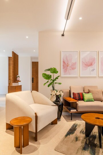 Living Room in 3 BHK Apartment at Juhu – for Rent