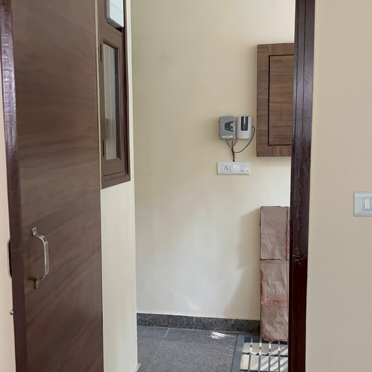 Bathroom, sector 2 1 Bedroom 700 Sq.Ft. Builder Floor In Sector 2 Gurgaon 8102044