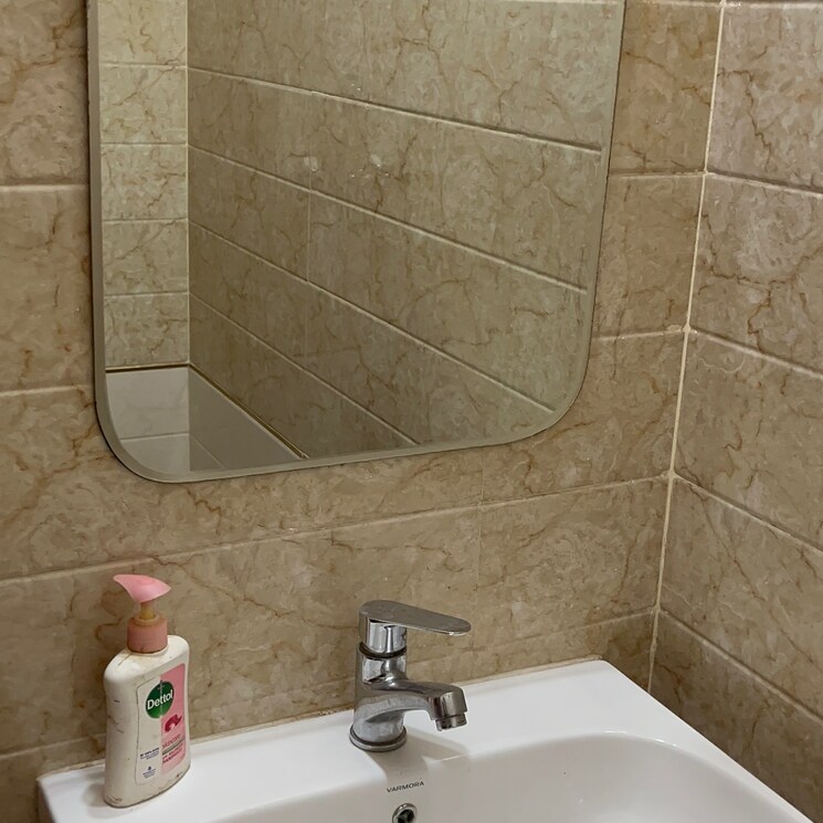 Bathroom, sector 2 1 Bedroom 700 Sq.Ft. Builder Floor In Sector 2 Gurgaon 8102044