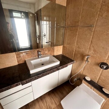 2 BHK Apartment For Rent in Lodha Amara, Sandoz Baug