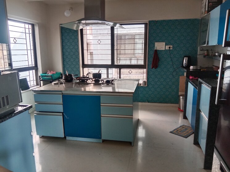 Master Bedroom, treasure-park 6 Bedroom 3600 Sq.Ft. Apartment In Satara Road Pune 8102100