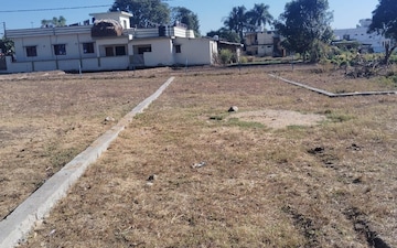 Plot For Sale in Chakarata Road
