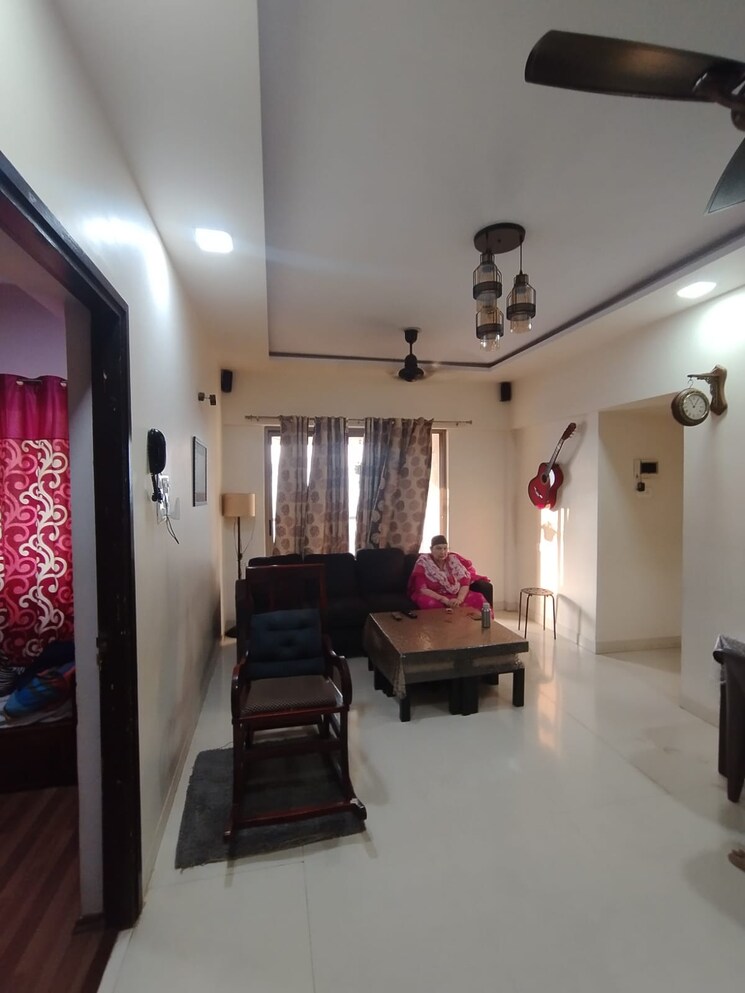 Living Room, lodha-splendora-tierra 2.5 Bedroom 850 Sq.Ft. Apartment In Ghodbunder Road Thane 8102112