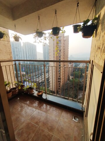 Kitchen in 2.5 BHK Apartment at Lodha Splendora Tierra, Ghodbunder Road – for Sale