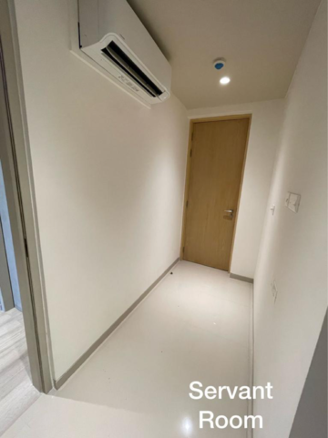 Room in 4 BHK Apartment at Lodha World View, Worli – for Rent
