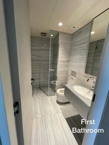 Bathroom in 4 BHK Apartment at Lodha World View, Worli – for Rent