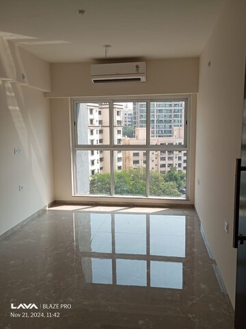 Room in 1 BHK Apartment at L&T Emerald Isle, Powai – for Rent