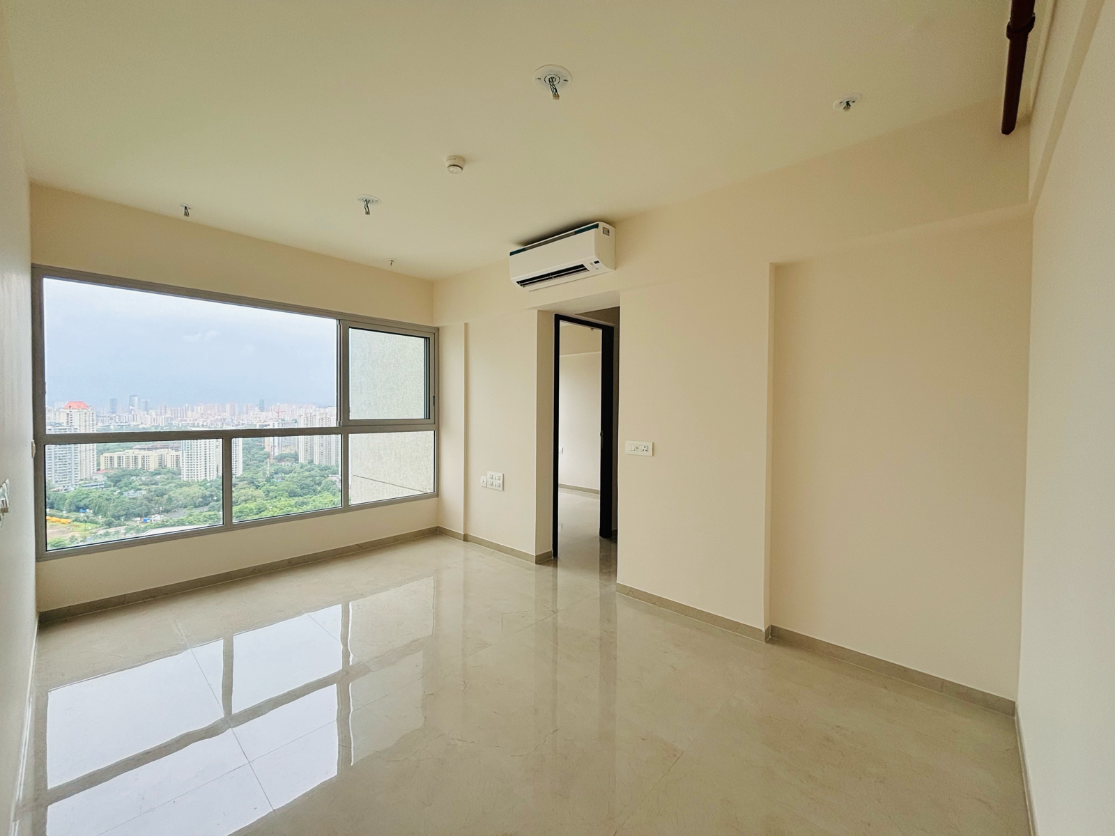 2 BHK Apartment For Sale in Piramal Vaikunth