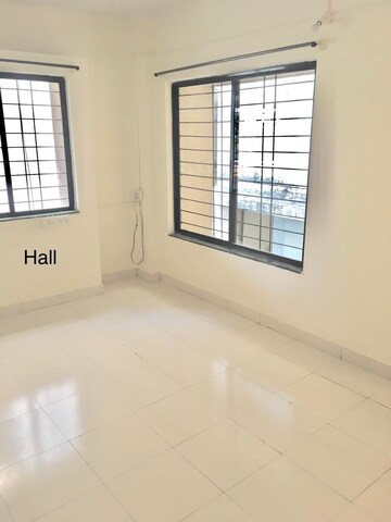 Room in 2 BHK Apartment at Karan Ceto, Wadgaon Sheri – for Rent