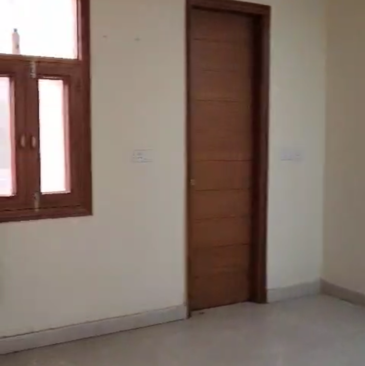 Room, sector 1 2 Bedroom 1050 Sq.Ft. Apartment In Sector 1 Gurgaon 8102199