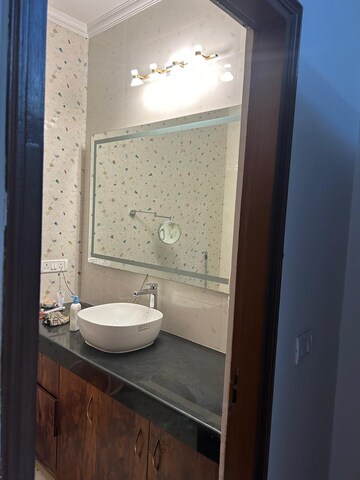 Bathroom in 3 BHK Builder Floor at Greater Kailash Part 3 – for Rent