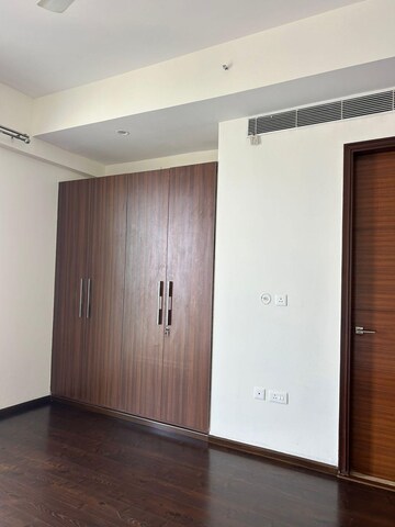 Room in 3 BHK Apartment at Mahagun Mezzaria, Sector 78 – for Rent