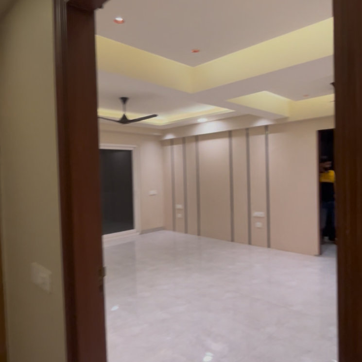 Room, sector 23 4 Bedroom 502 Sq.Yd. Builder Floor In Sector 23 Gurgaon 8102275