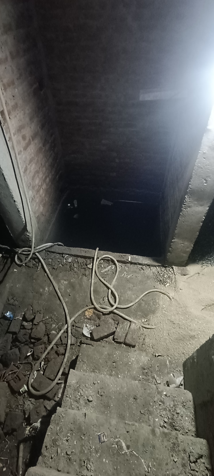 undefined, govindpuri 3.5 Bedroom 900 Sq.Ft. Builder Floor In Govindpuri Delhi 8102269