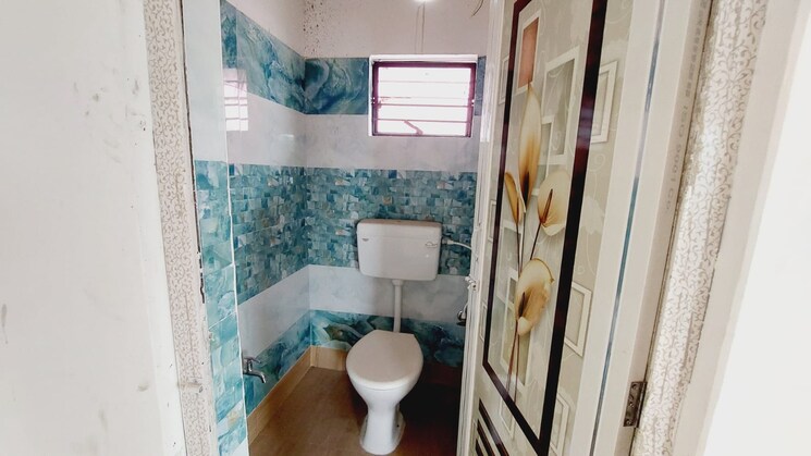 Bathroom, sodepur 2 Bedroom 870 Sq.Ft. Apartment In Sodepur Kolkata 8102296