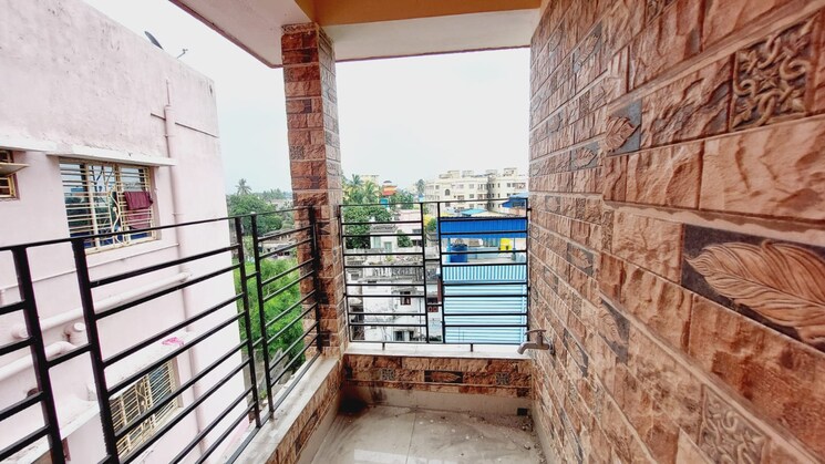Balcony, sodepur 2 Bedroom 870 Sq.Ft. Apartment In Sodepur Kolkata 8102296