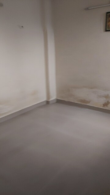Building Lobby in 2.5 BHK Builder Floor at Mayur Vihar – for Rent