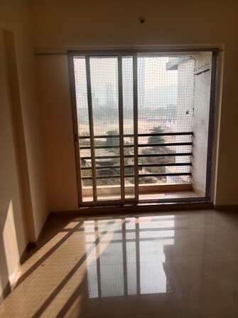 1 BHK Apartment For Rent in Squarefeet Green Square Parkwoods Thane  8102309