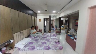 5 BHK Apartment For Resale in Shiv Parvati Apartments Andheri Andheri West Mumbai  8102317