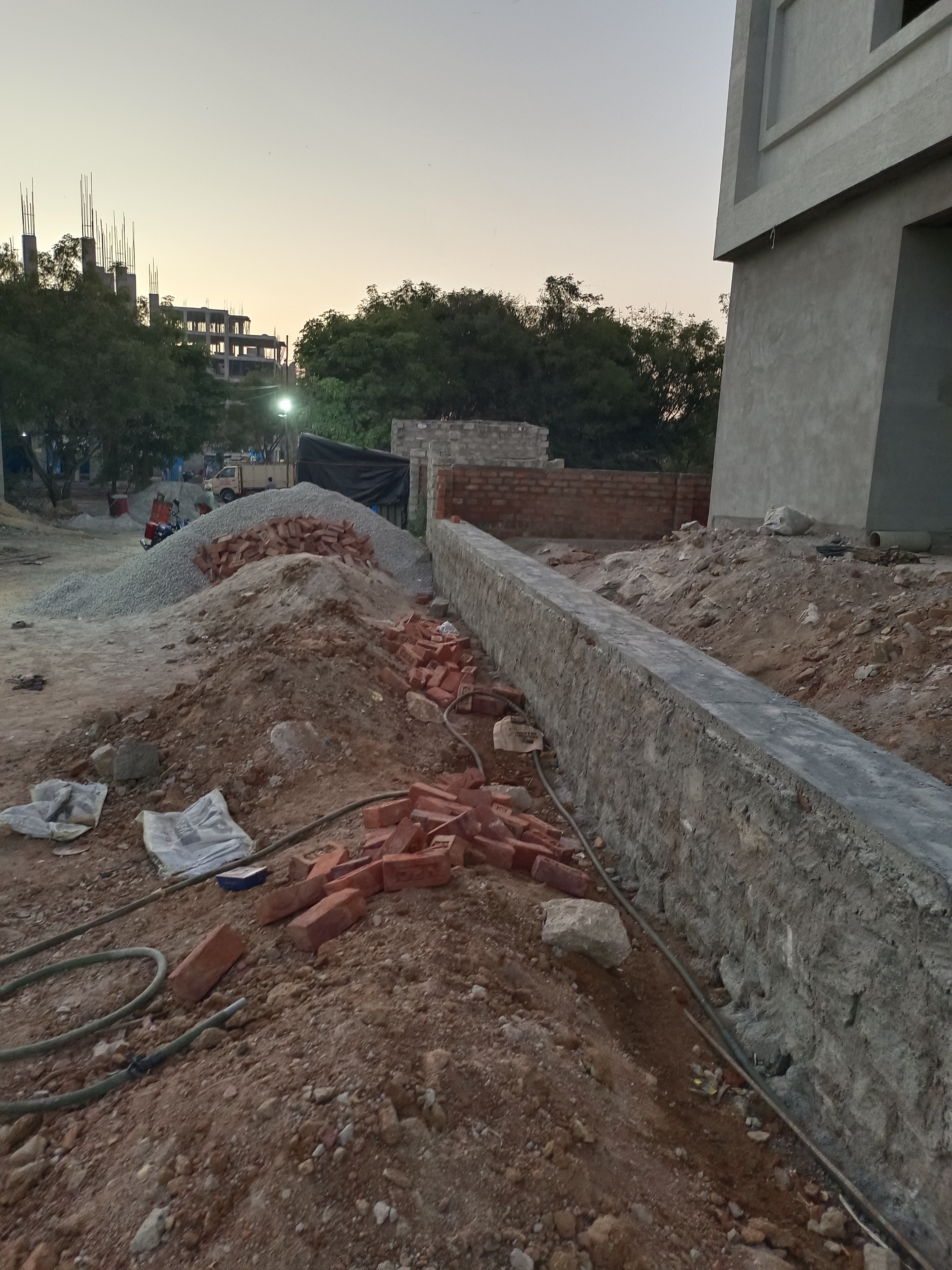 Plot For Sale in Kondapur