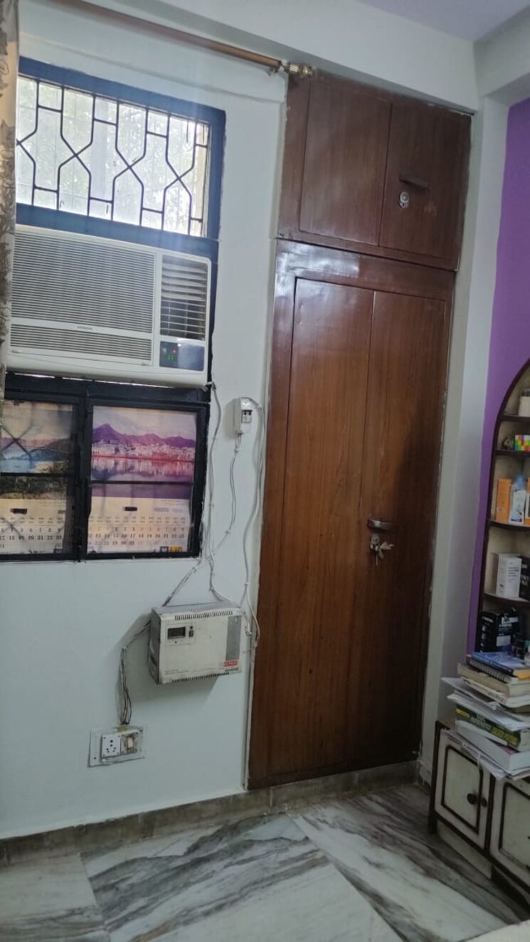 Room, shalimar-apartments-shalimar-garden 2 Bedroom 850 Sq.Ft. Builder Floor In Shalimar Garden Ghaziabad 8102360