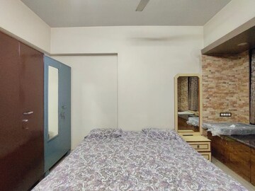 Bedroom in 2 BHK Apartment at Suncity Complex, Powai – for Rent