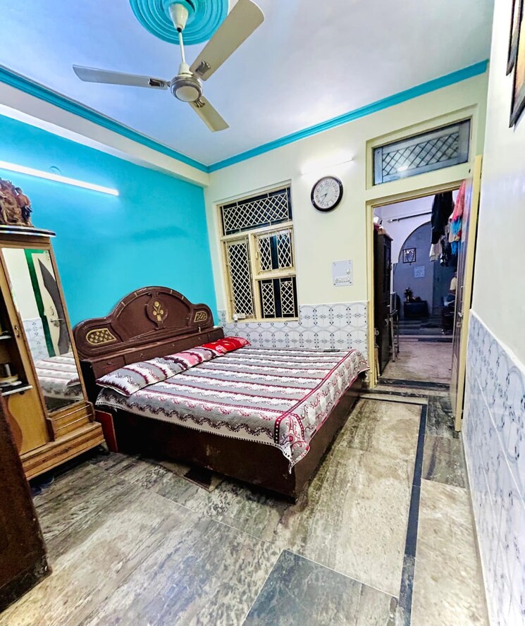 Bedroom, shalimar-apartments-shalimar-garden 2 Bedroom 900 Sq.Ft. Builder Floor In Shalimar Garden Ghaziabad 8102379