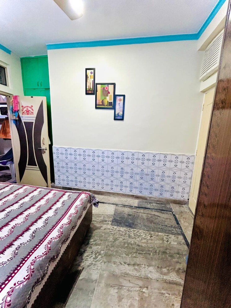 Bedroom, shalimar-apartments-shalimar-garden 2 Bedroom 900 Sq.Ft. Builder Floor In Shalimar Garden Ghaziabad 8102379