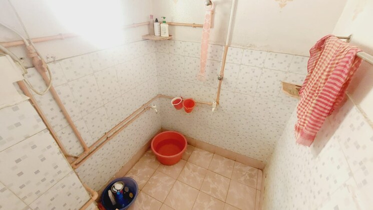 Bathroom, sodepur 5 Bedroom 3240 Sq.Ft. Independent House In Sodepur Kolkata 8102383