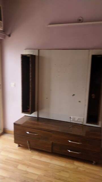 Room in 3 BHK Apartment at Puri Aman Vilas, Sector 89 – for Rent