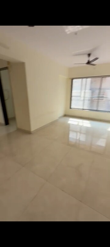 Room in 1 BHK Apartment at Ghatkopar East – for Rent