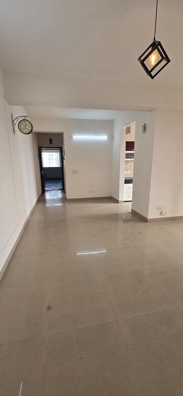 Furnished Amenities in 3 BHK Apartment at Puri Pratham, Sector 84 – for Rent