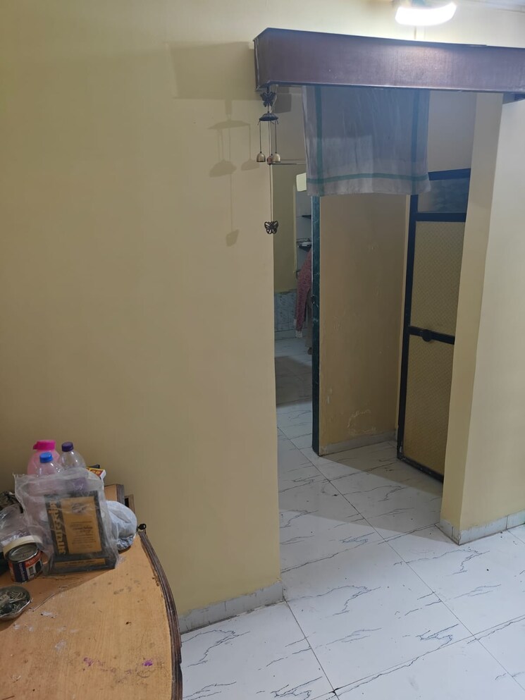 Bathroom, dombivli west 1 RK 300 Sq.Ft. Apartment In Dombivli West Thane 8102412