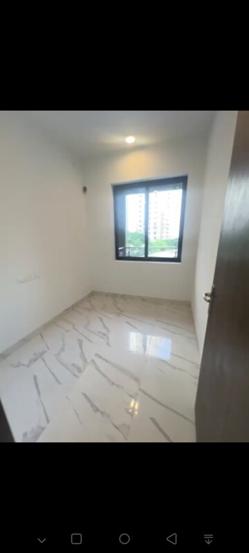 Room in 2 BHK Apartment at Risland The Icon, Dhokali – for Sale