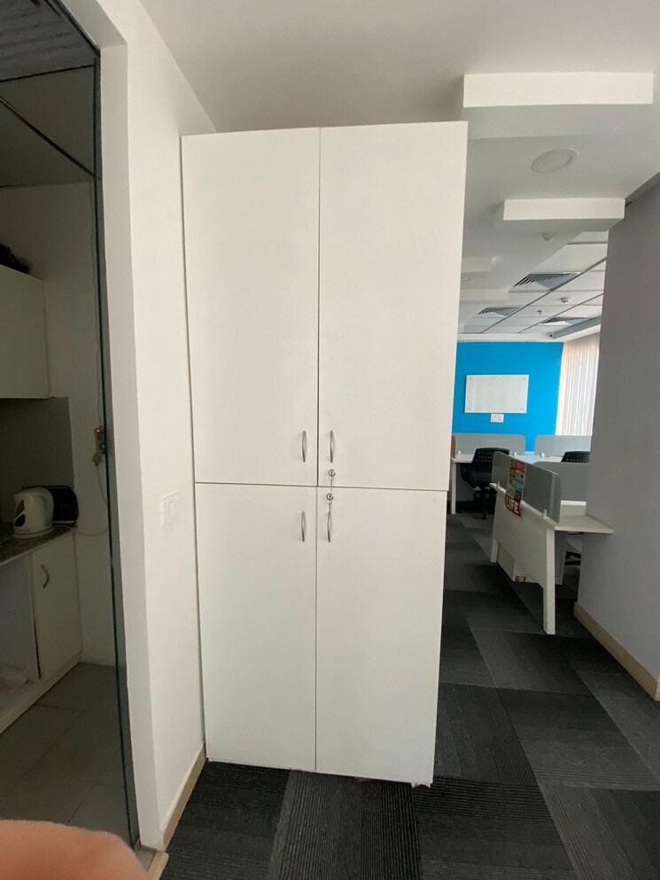 Team Area, spaze-itech-park Commercial Office Space 2000 Sq.Ft. In Sector 49 Gurgaon 8102433