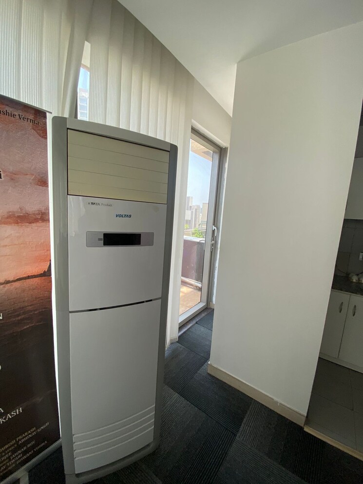 undefined, spaze-itech-park Commercial Office Space 2000 Sq.Ft. In Sector 49 Gurgaon 8102433