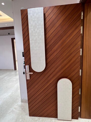 Staircase in 4 BHK Builder Floor at Ansal Sushant Floors, Sushant Lok ii – for Sale