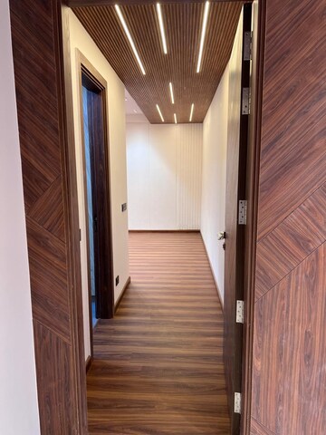 Building Lobby in 4 BHK Builder Floor at Ansal Sushant Floors, Sushant Lok ii – for Sale
