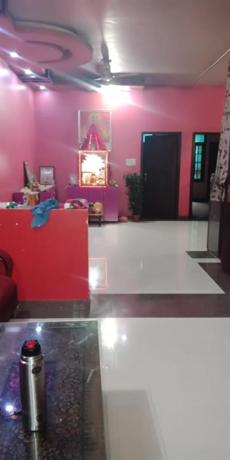 Kitchen, amar shaheed path 3.5 Bedroom 1350 Sq.Ft. Villa In Amar Shaheed Path Lucknow 8102443