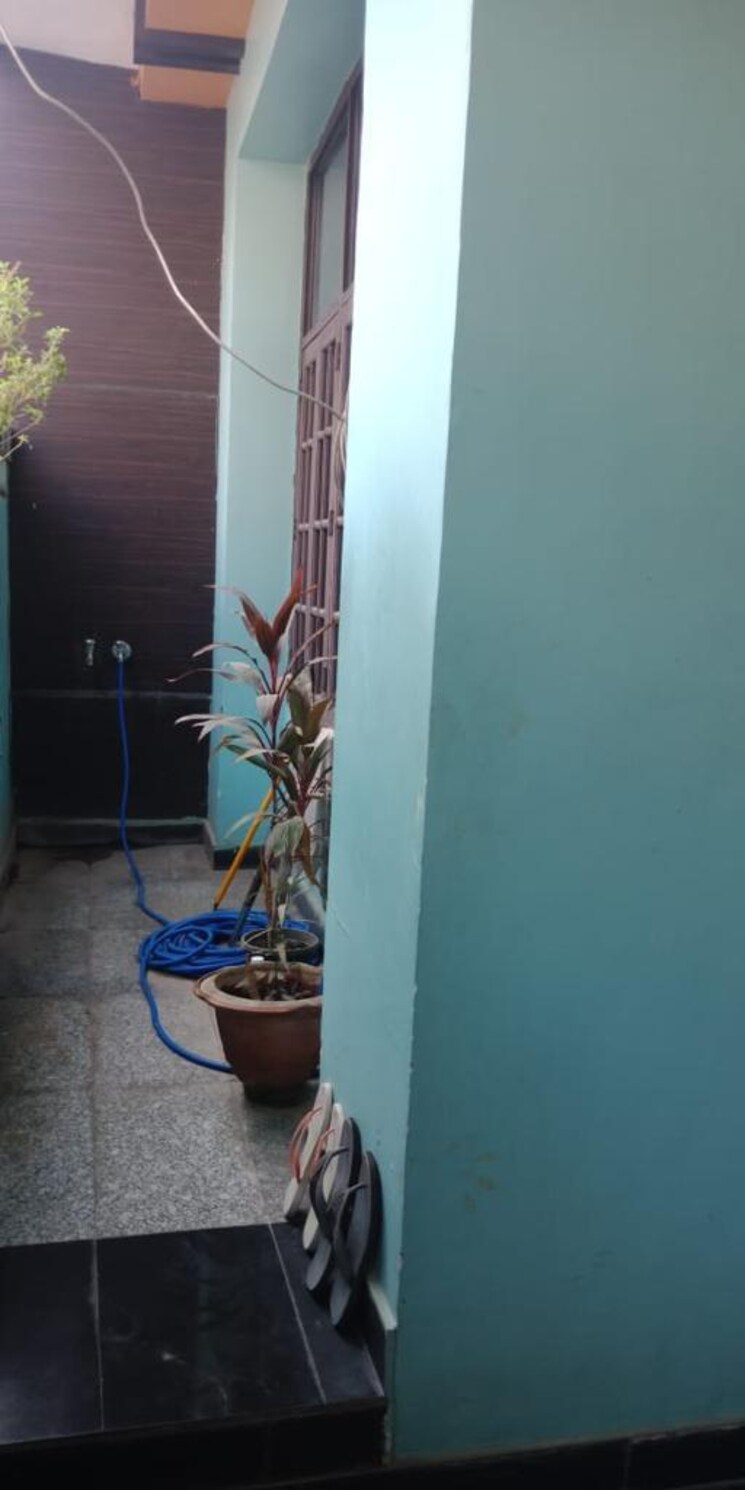 undefined, amar shaheed path 3.5 Bedroom 1350 Sq.Ft. Villa In Amar Shaheed Path Lucknow 8102443