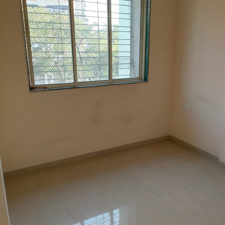 Room, ghatkopar east 1 Bedroom 375 Sq.Ft. Apartment In Ghatkopar East Mumbai 8102451