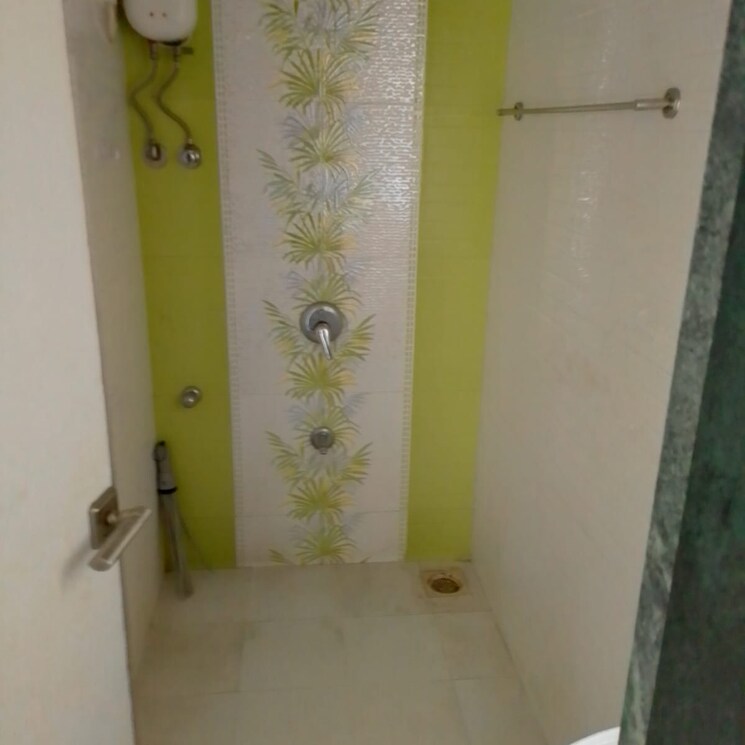 Bathroom, ghatkopar east 1 Bedroom 375 Sq.Ft. Apartment In Ghatkopar East Mumbai 8102451