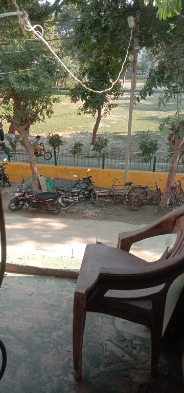 Parking in 2 BHK Builder Floor at Swaran Jayanti Puram – for Sale