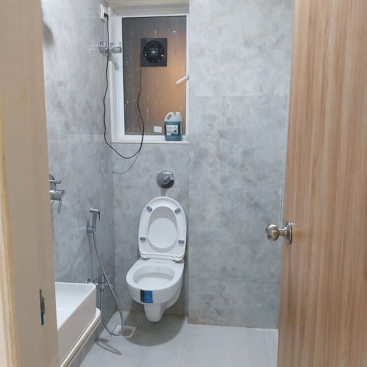 Attached Bathroom, parijat-apartment-vikroli-east 1 Bedroom 350 Sq.Ft. Apartment In Tagore Nagar Mumbai 8102478