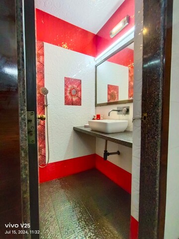 Living Room in 3 BHK Apartment at Andheri West – for Rent