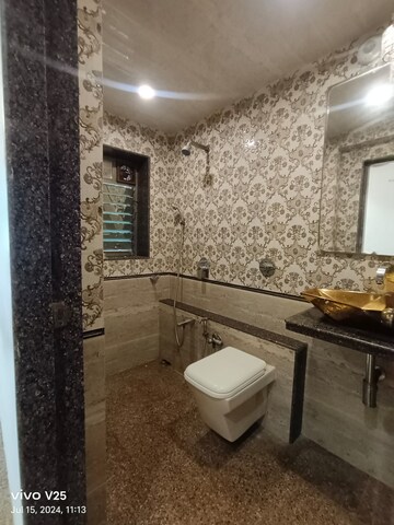 Bathroom in 3 BHK Apartment at Andheri West – for Rent