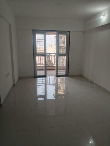 Room in 2 BHK Apartment at Kamalraj Prayag, Dighi – for Rent