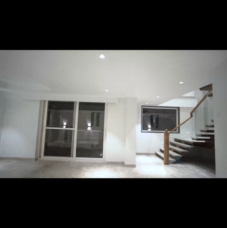 Room, sector 27 4 Bedroom 342 Sq.Yd. Builder Floor In Sector 27 Gurgaon 8102547