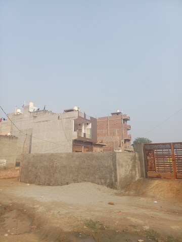  Plot For Sale in Dheeraj Nagar